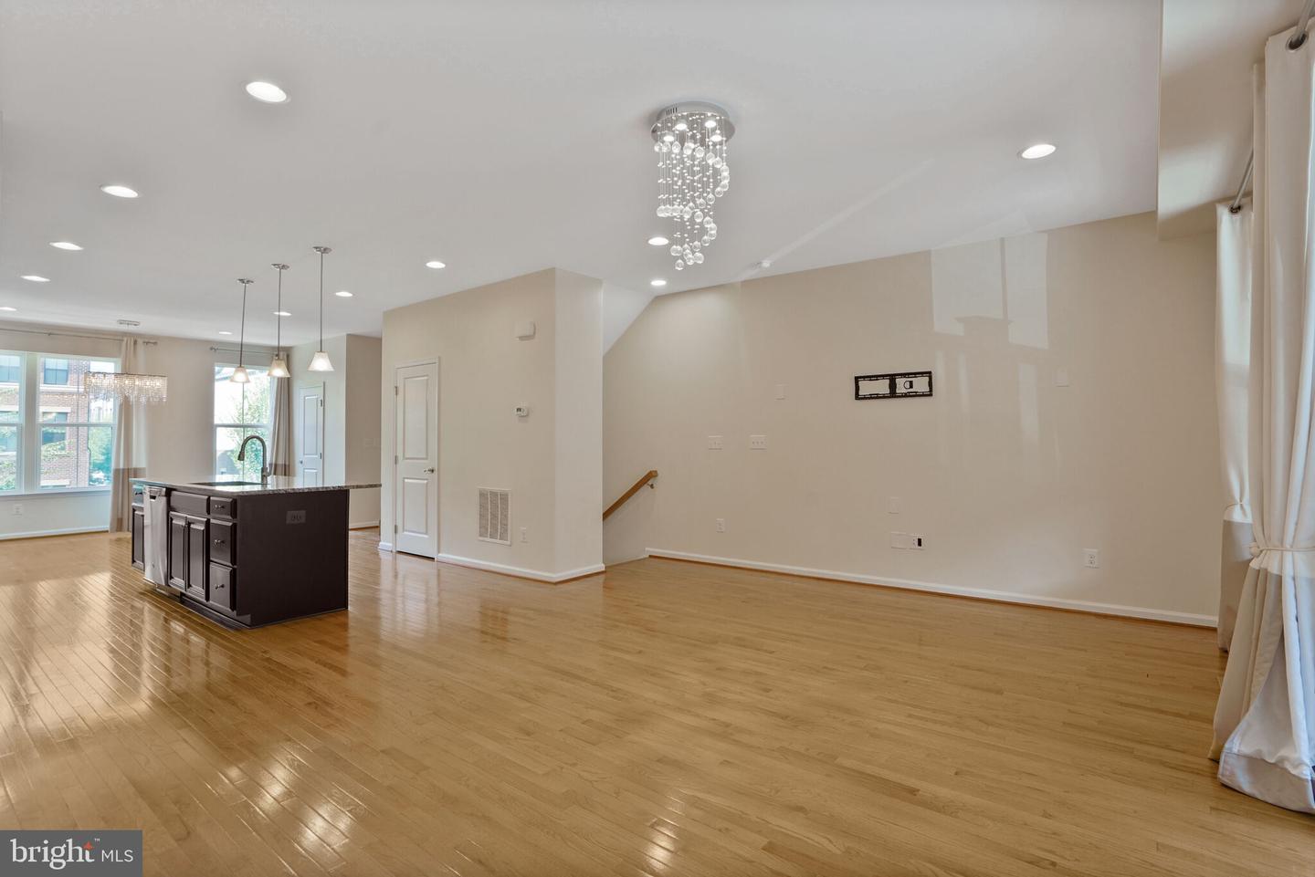 43393 Charitable St Property Photo 10