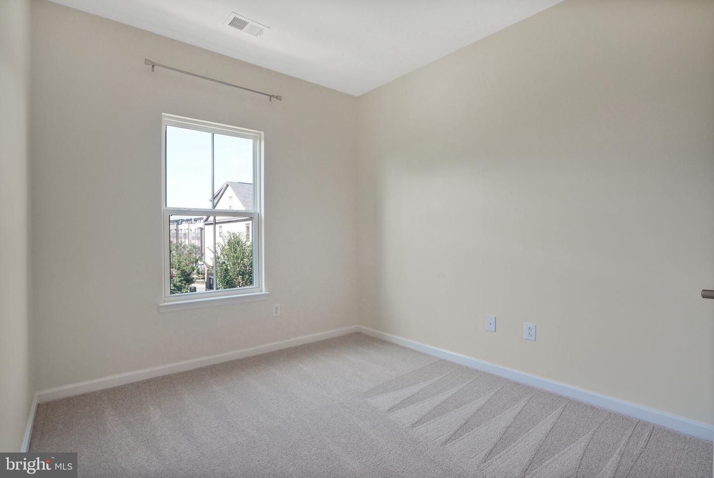 43393 Charitable St Property Photo 19