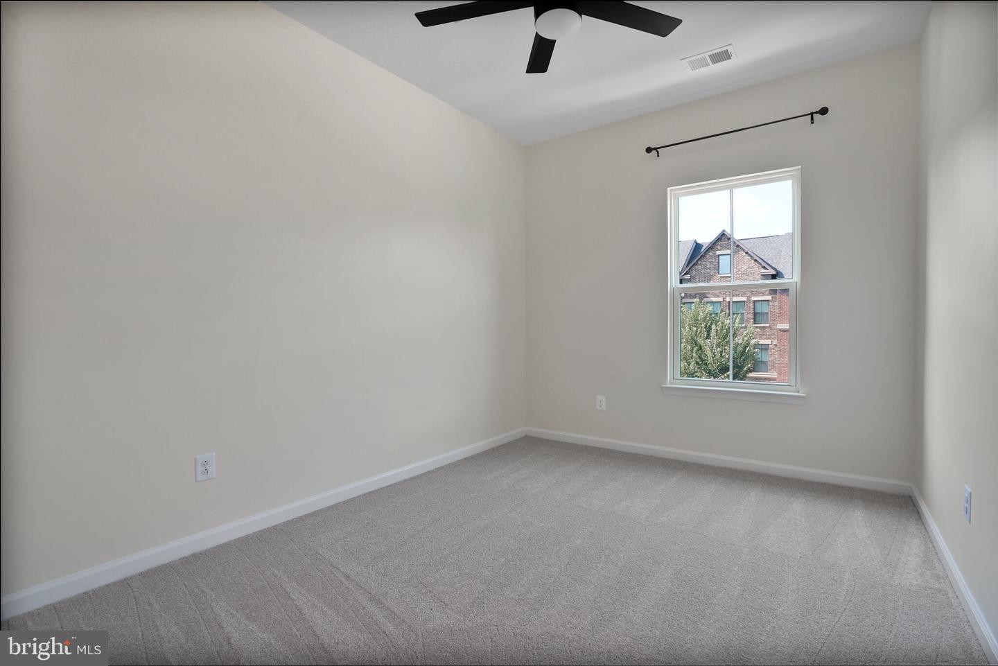 43393 Charitable St Property Photo 20