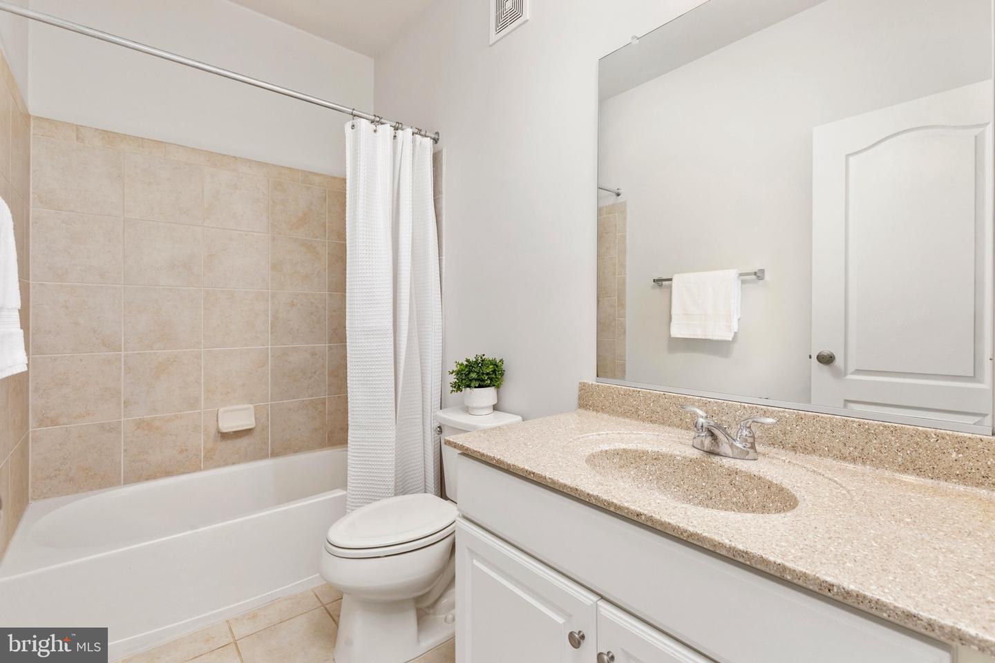 23694 Hopewell Manor Ter Property Photo 31