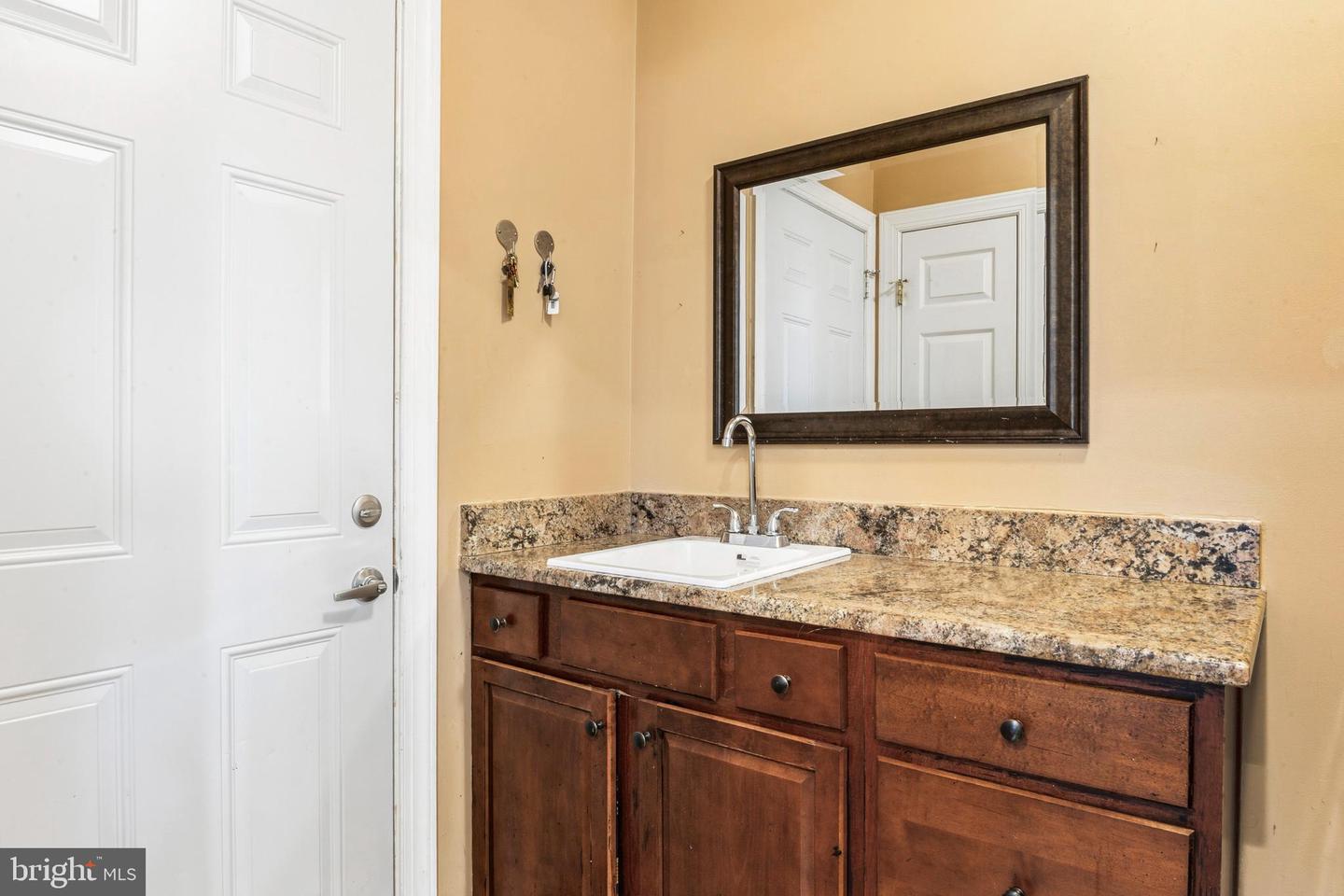 43276 John Danforth Ct Property Photo 25