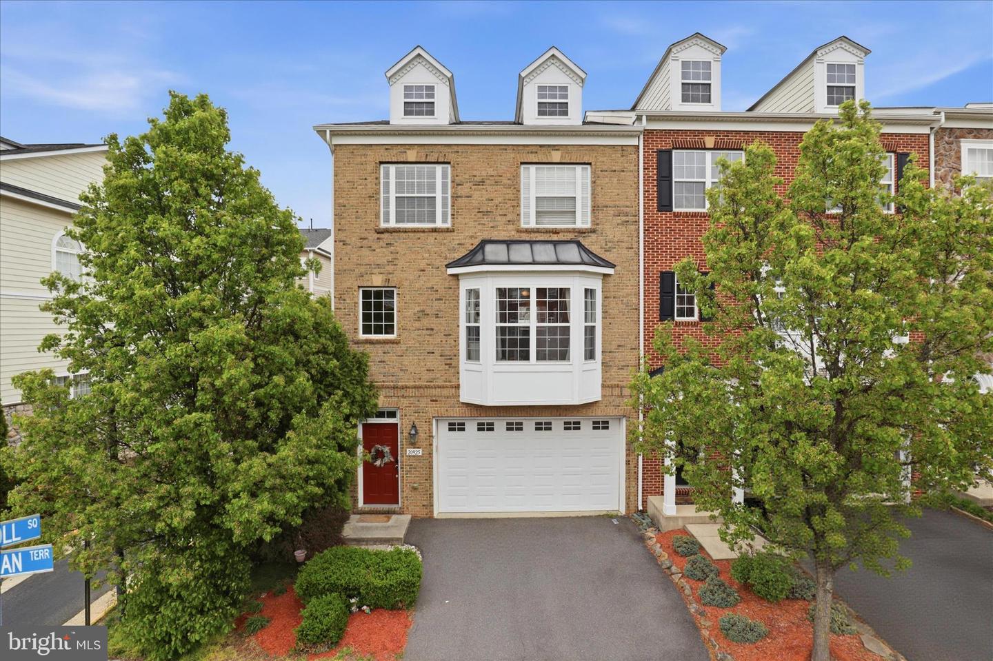 20925 Houseman Ter Property Photo 5