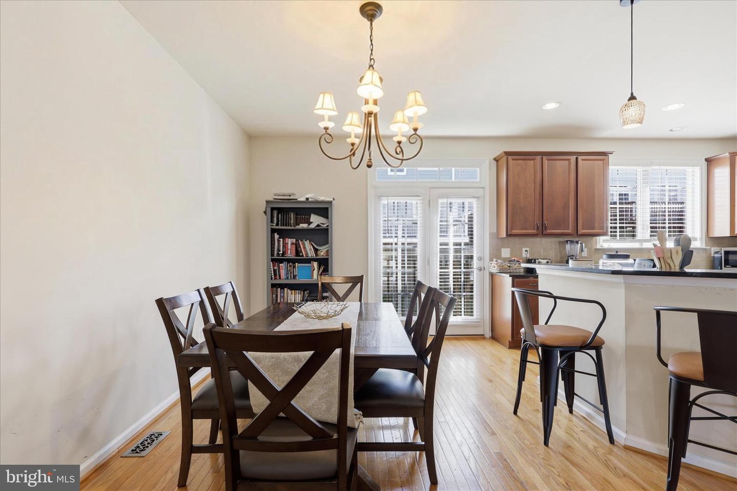 20925 Houseman Ter Property Photo 10