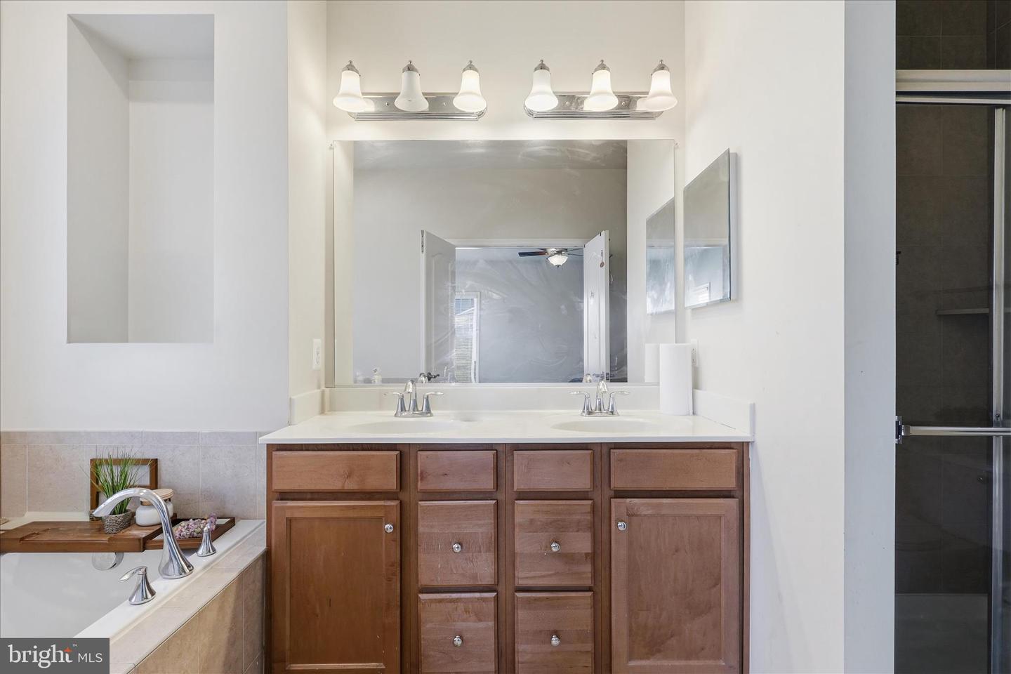 20925 Houseman Ter Property Photo 22