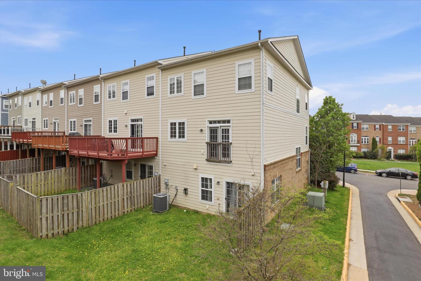 20925 Houseman Ter Property Photo 45