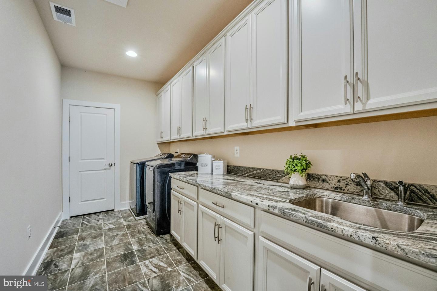 19016 Bridle Branch Ln Property Photo 25