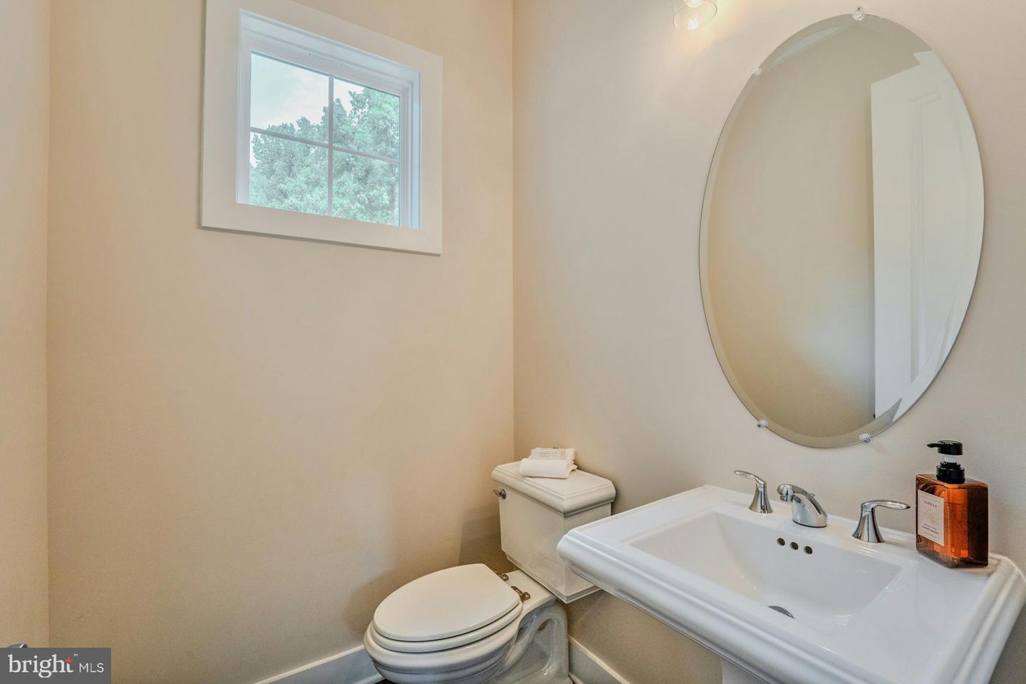 19016 Bridle Branch Ln Property Photo 56