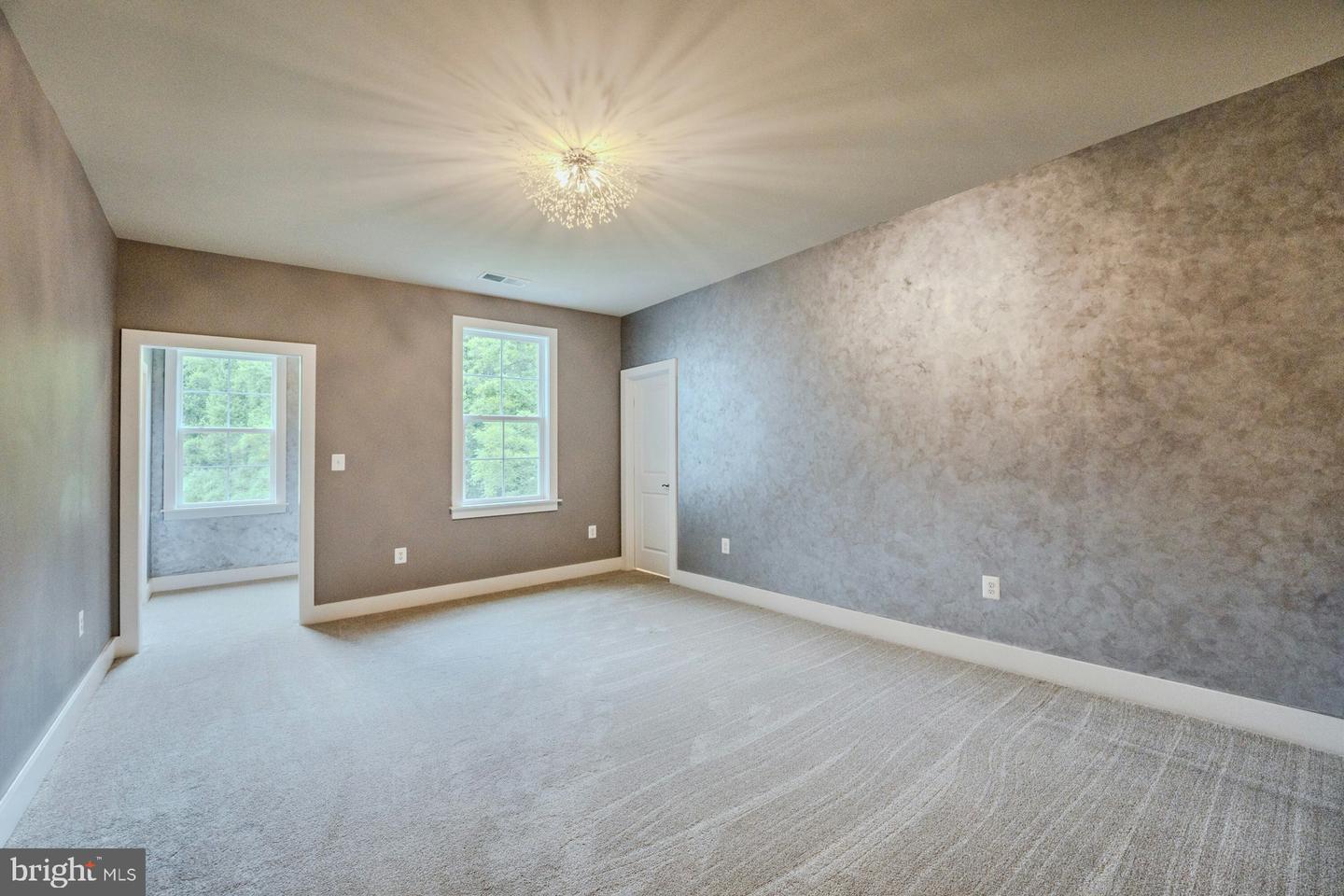 19016 Bridle Branch Ln Property Photo 68