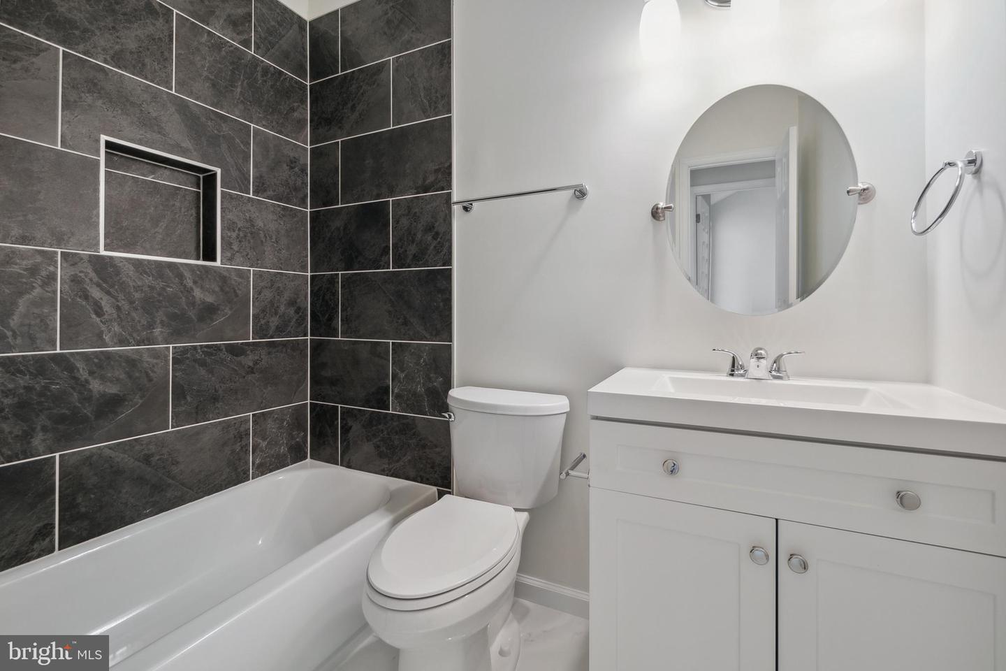 VALO2130856 Property Photo 11