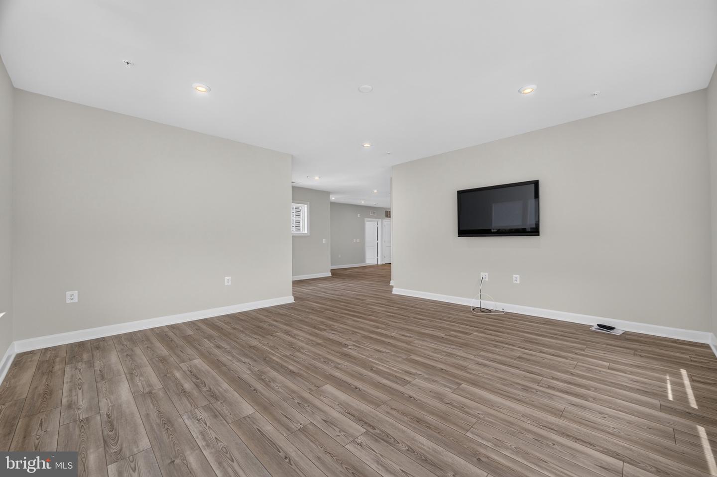 21630 Hawksbill High Cir #406 Property Photo 19