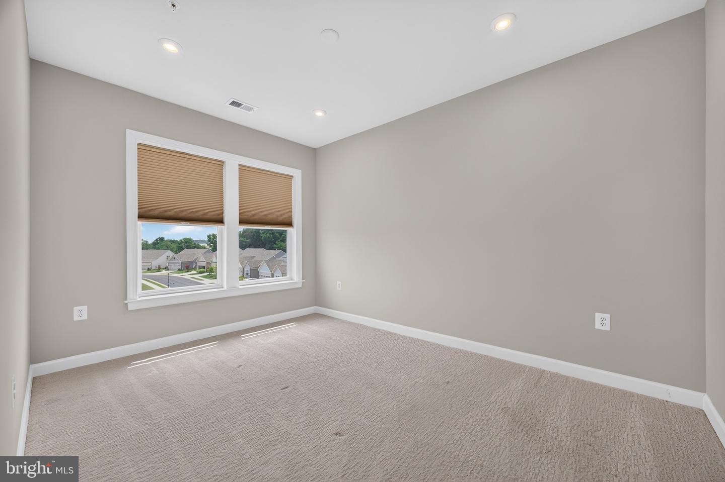 21630 Hawksbill High Cir #406 Property Photo 29
