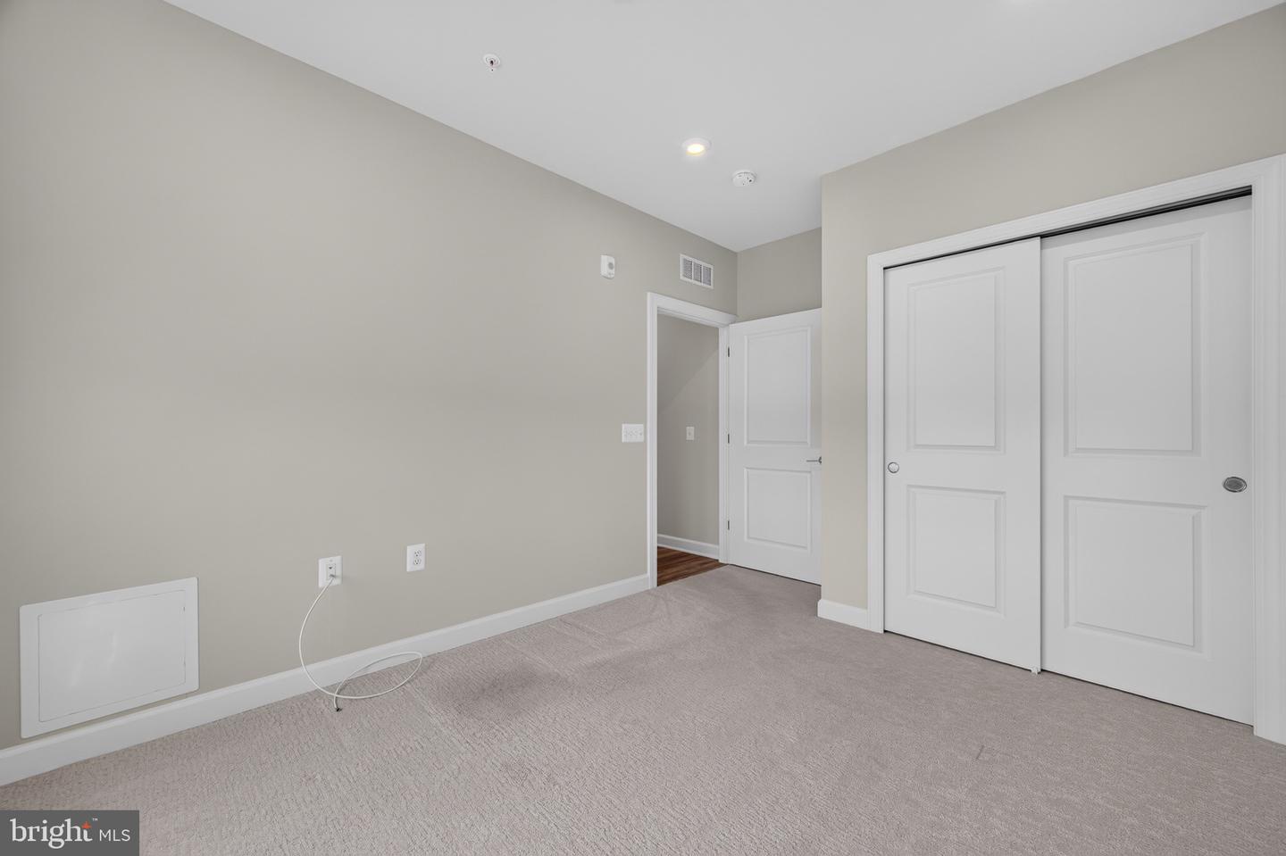 21630 Hawksbill High Cir #406 Property Photo 33