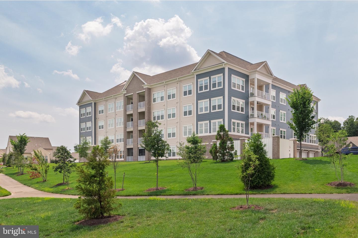 21630 Hawksbill High Cir #406 Property Photo 51