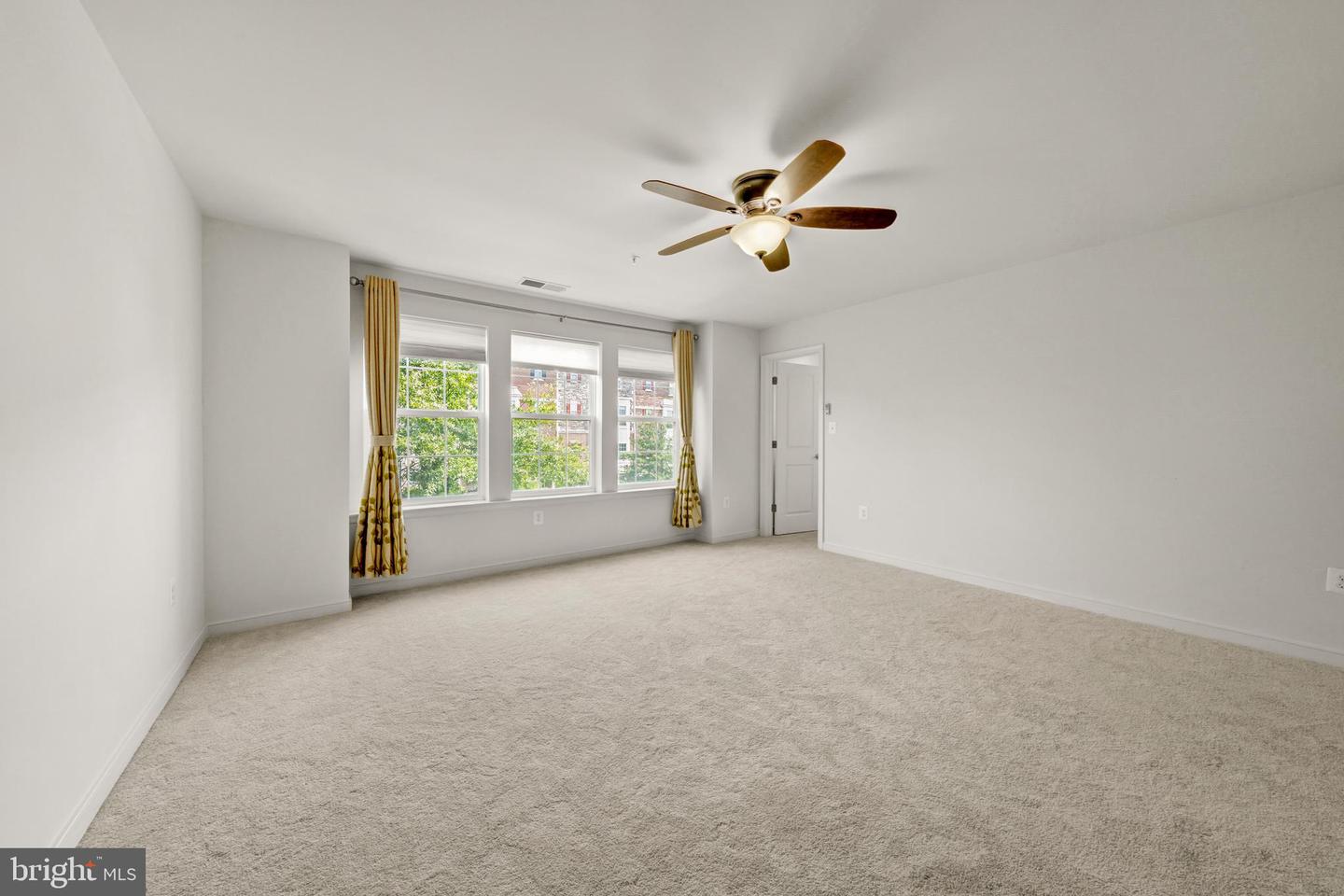 44100 Vaira Ter Property Photo 20