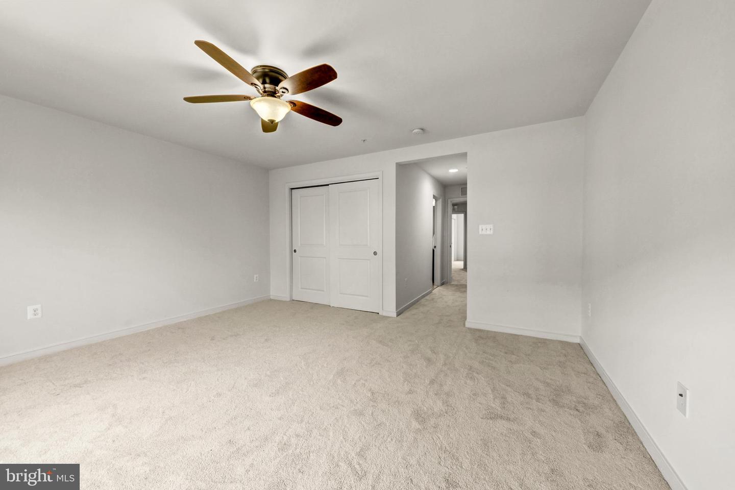 44100 Vaira Ter Property Photo 21