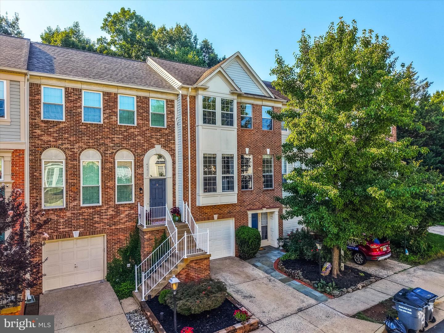 47715 Sandbank Sq Property Photo 1
