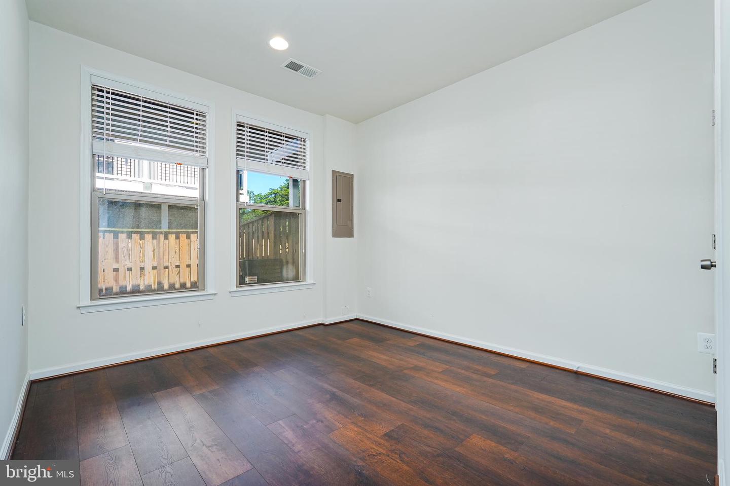 24461 Juniper Wood Ter Property Photo 11