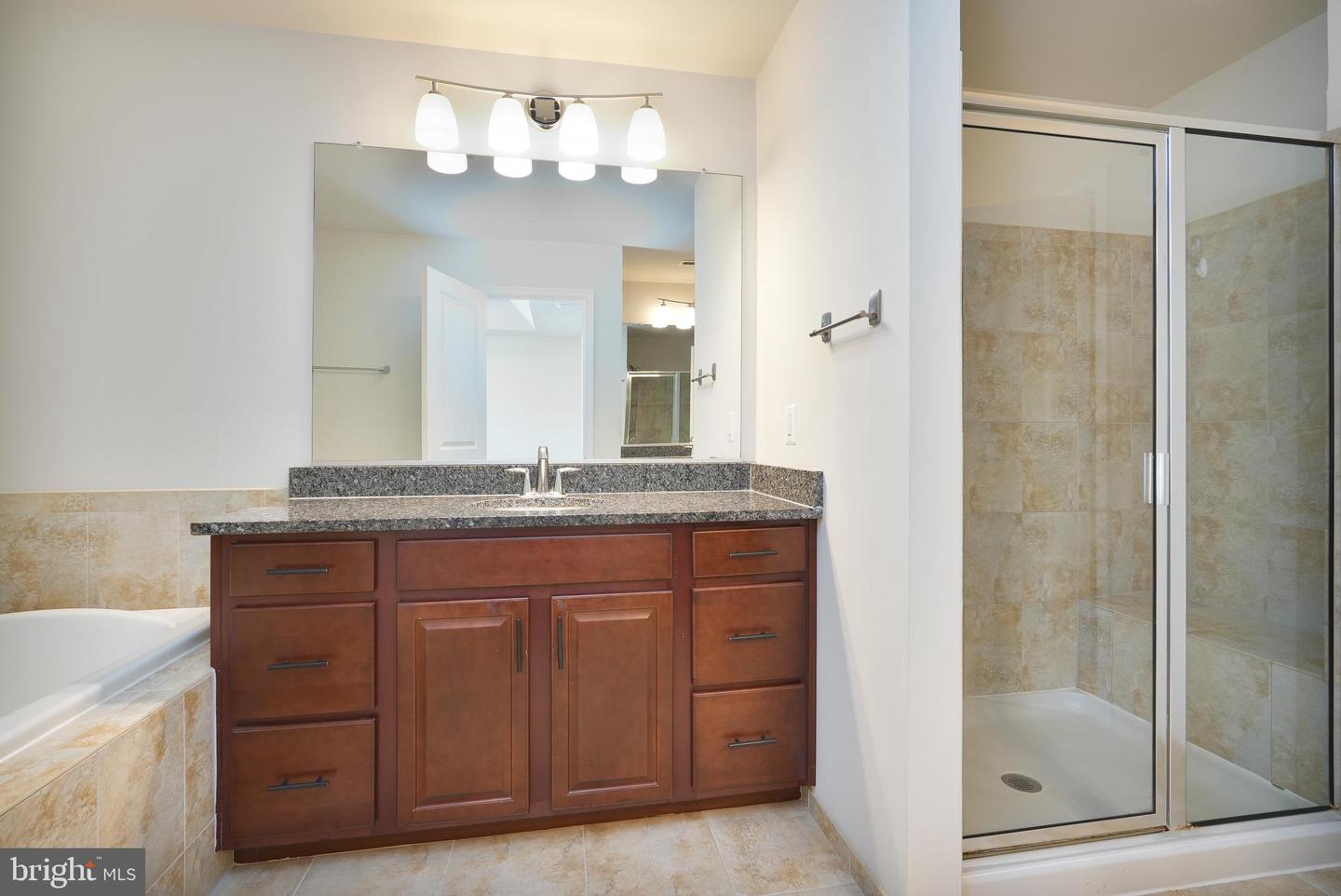 24461 Juniper Wood Ter Property Photo 30