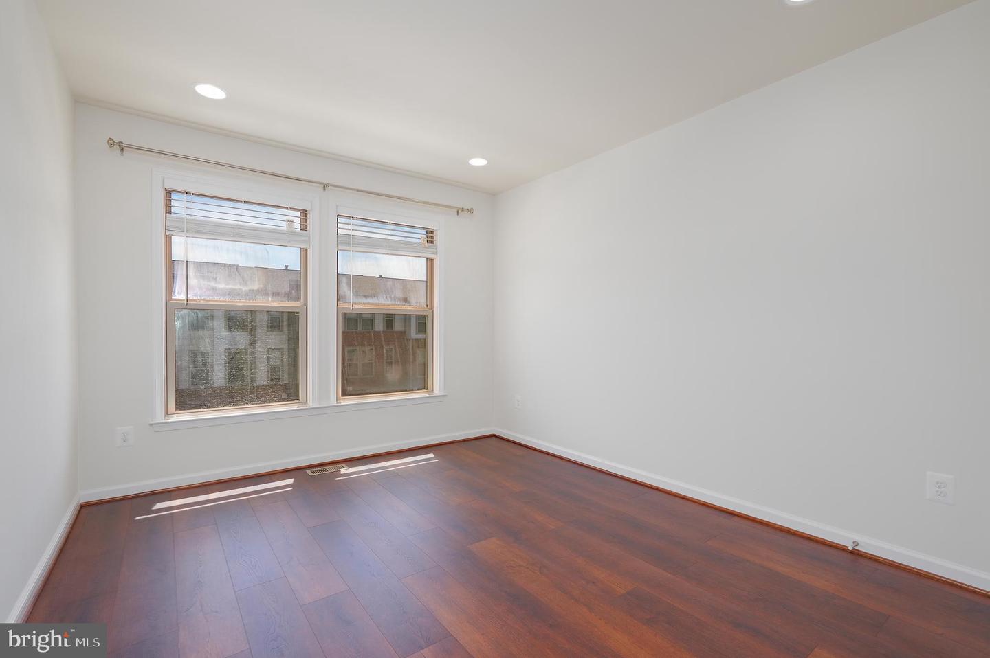 24461 Juniper Wood Ter Property Photo 34