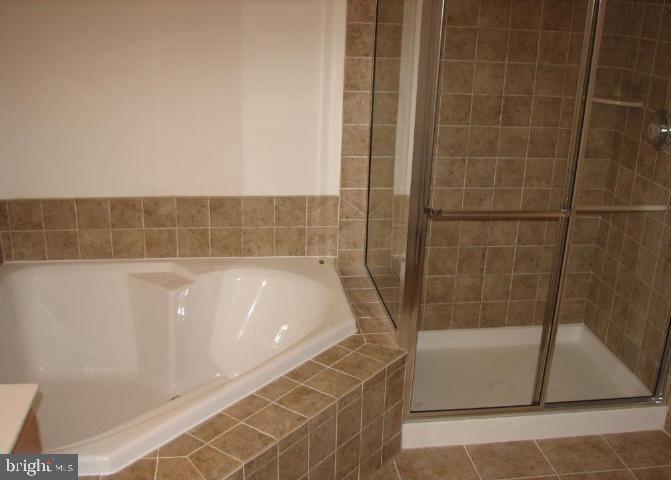 42683 Hollyhock Ter Property Photo 11