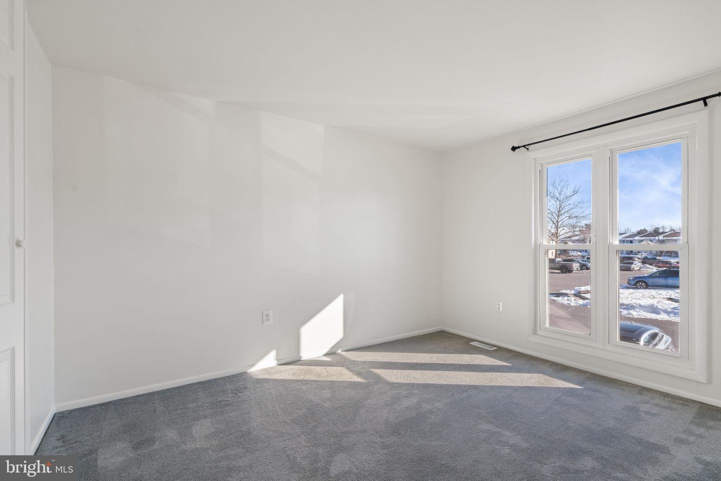 30 Carolina Ct Property Photo 19