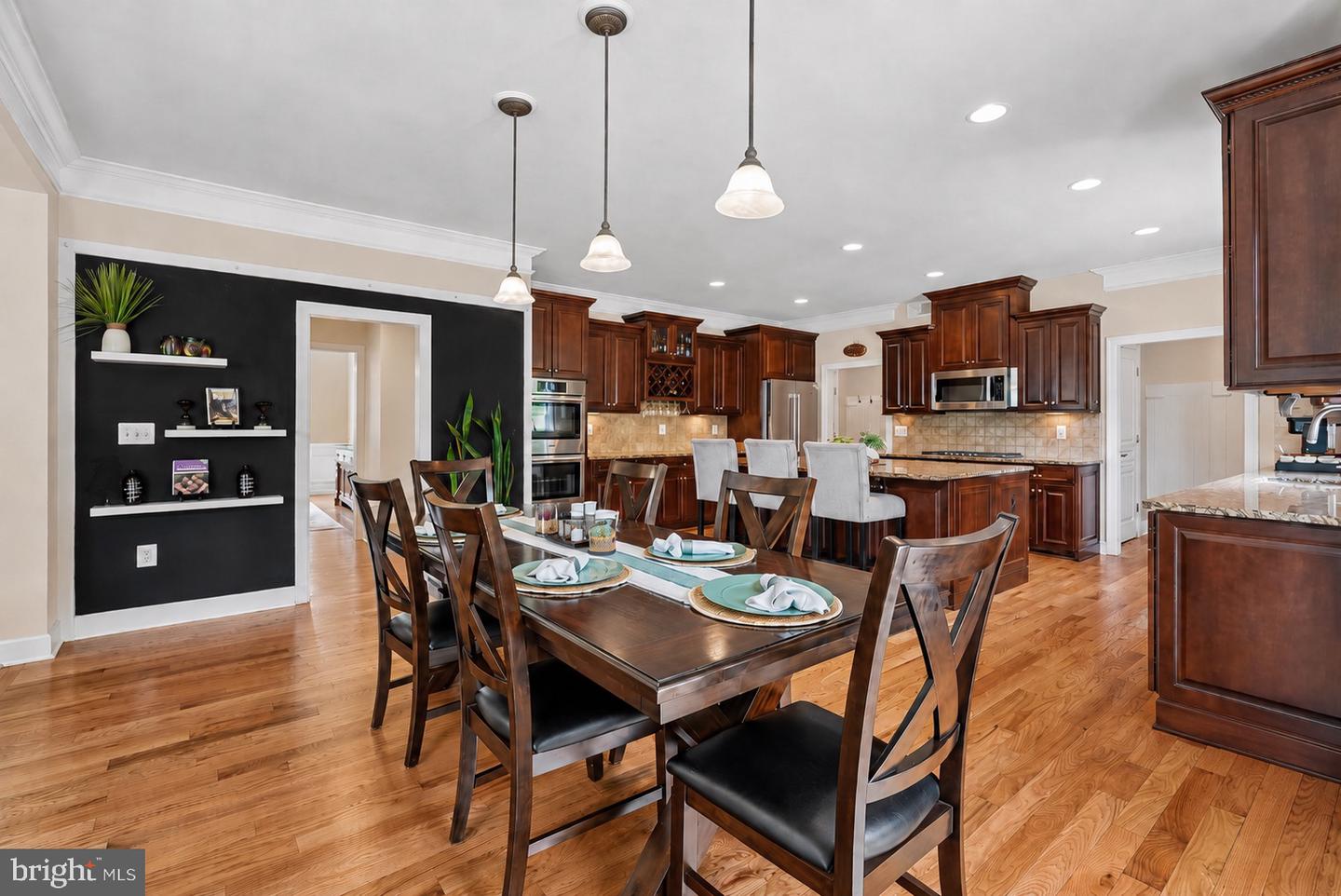 16119 Turning Leaf Ln Property Photo 15