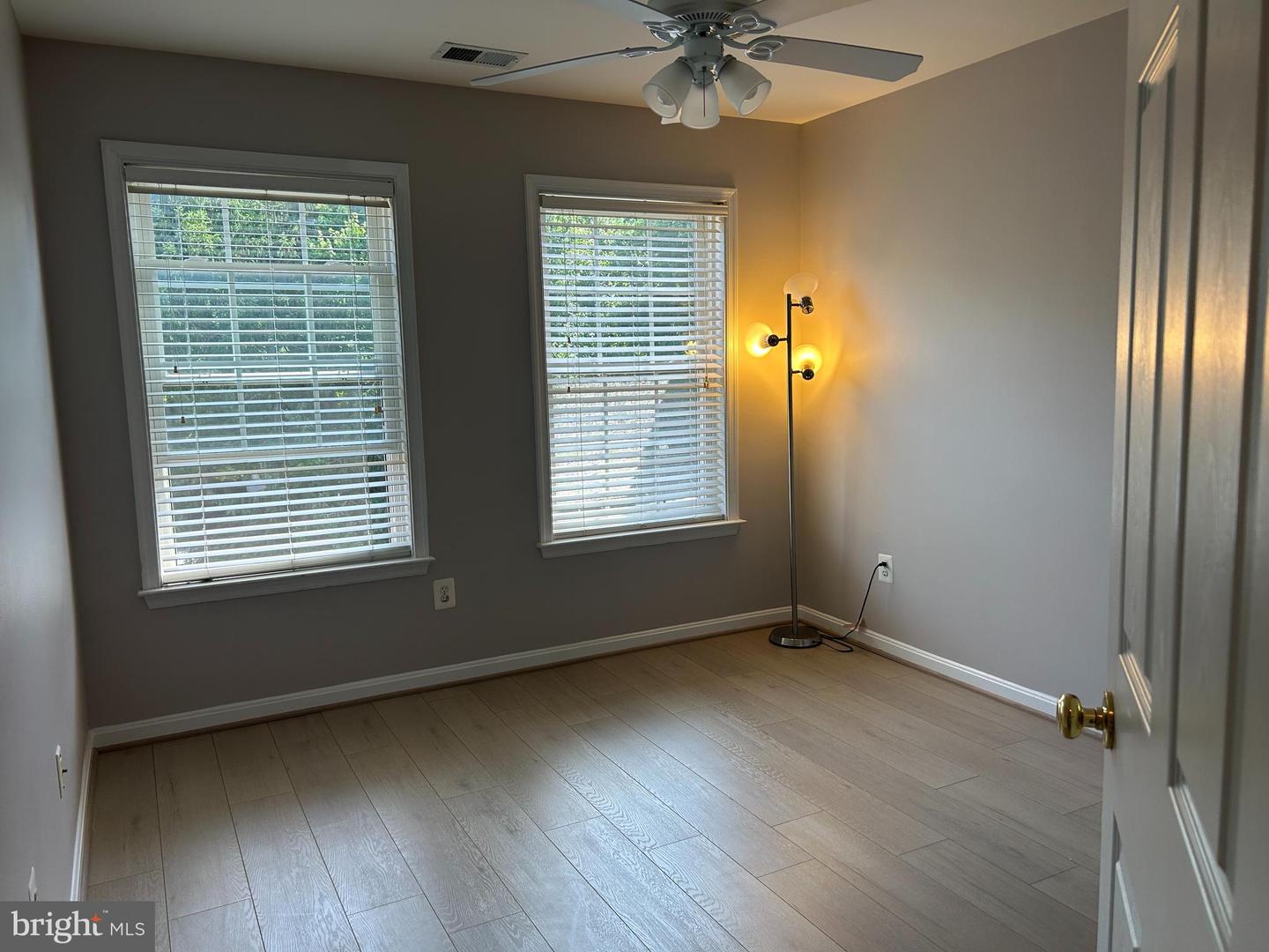 20381 Fallsway Ter Property Photo 23