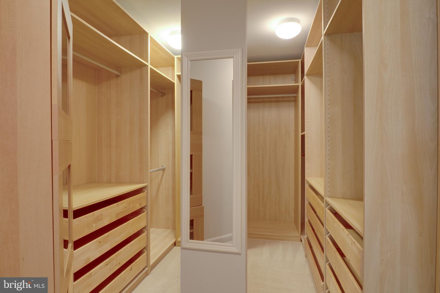 42718 Explorer Property Photo 20