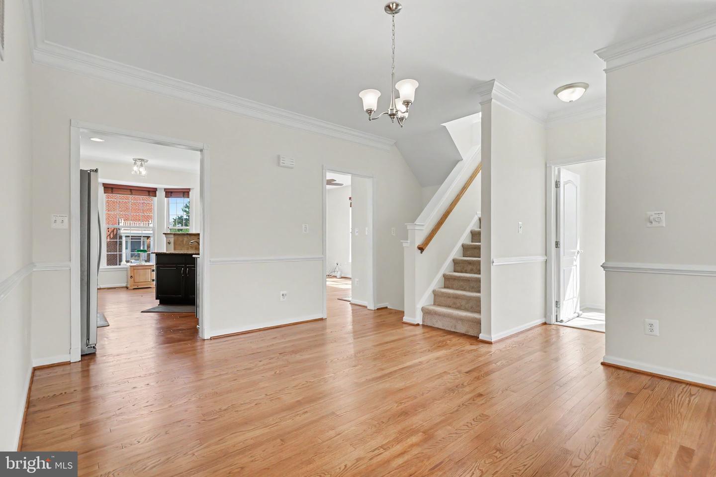 43411 Briar Creek Ter Property Photo 6