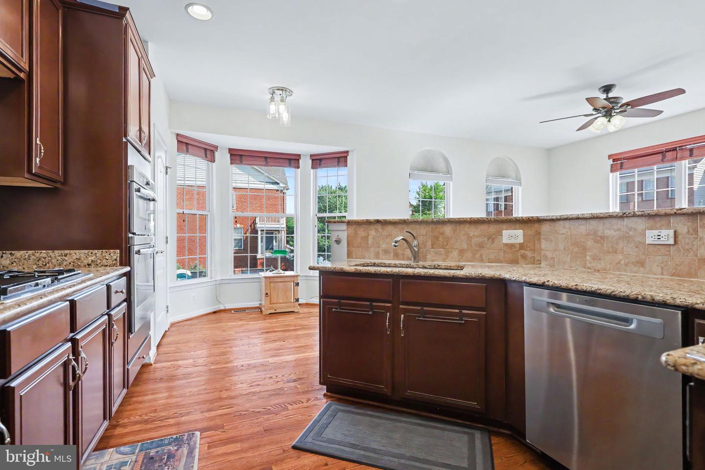 43411 Briar Creek Ter Property Photo 24