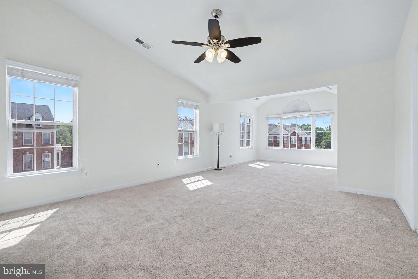 43411 Briar Creek Ter Property Photo 31