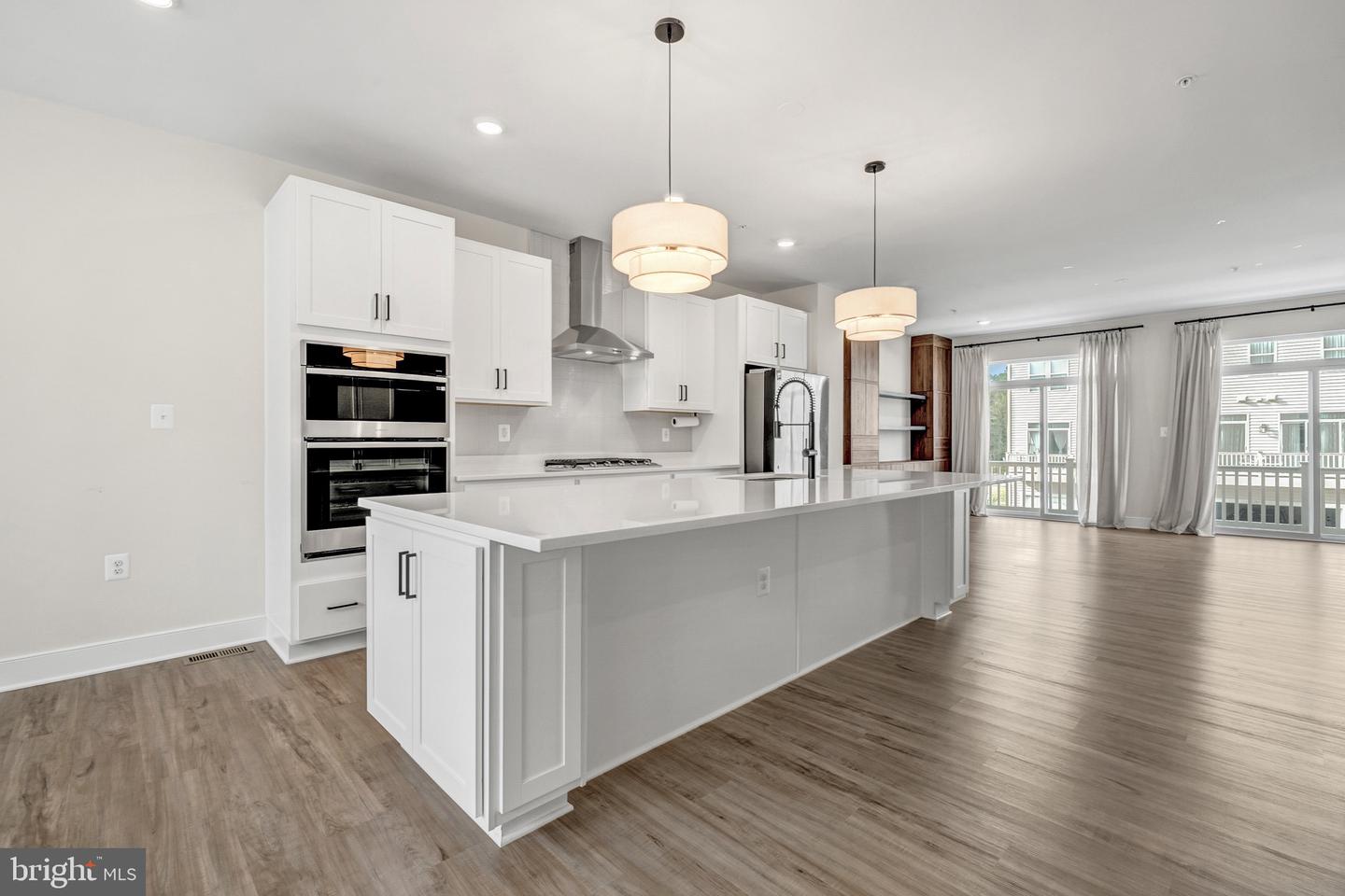 22812 Tawny Pine Sq Property Photo 10