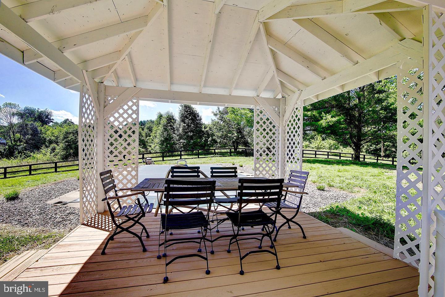 16119 Hampton Rd Property Photo 25