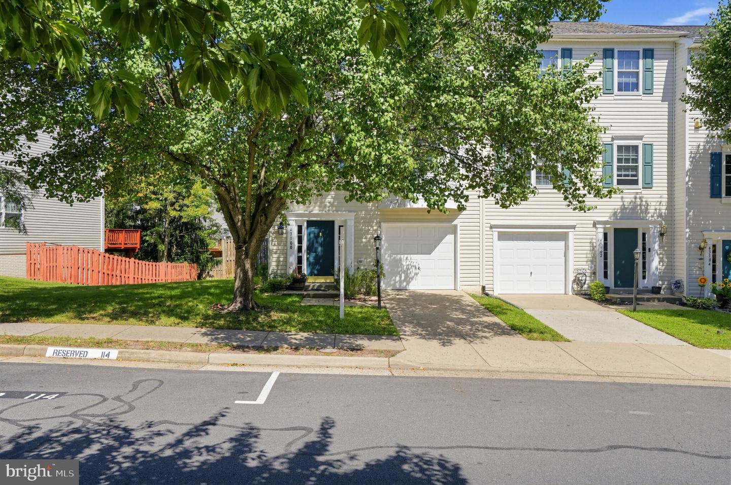 43100 SHERBROOKE TER Property Photo 1