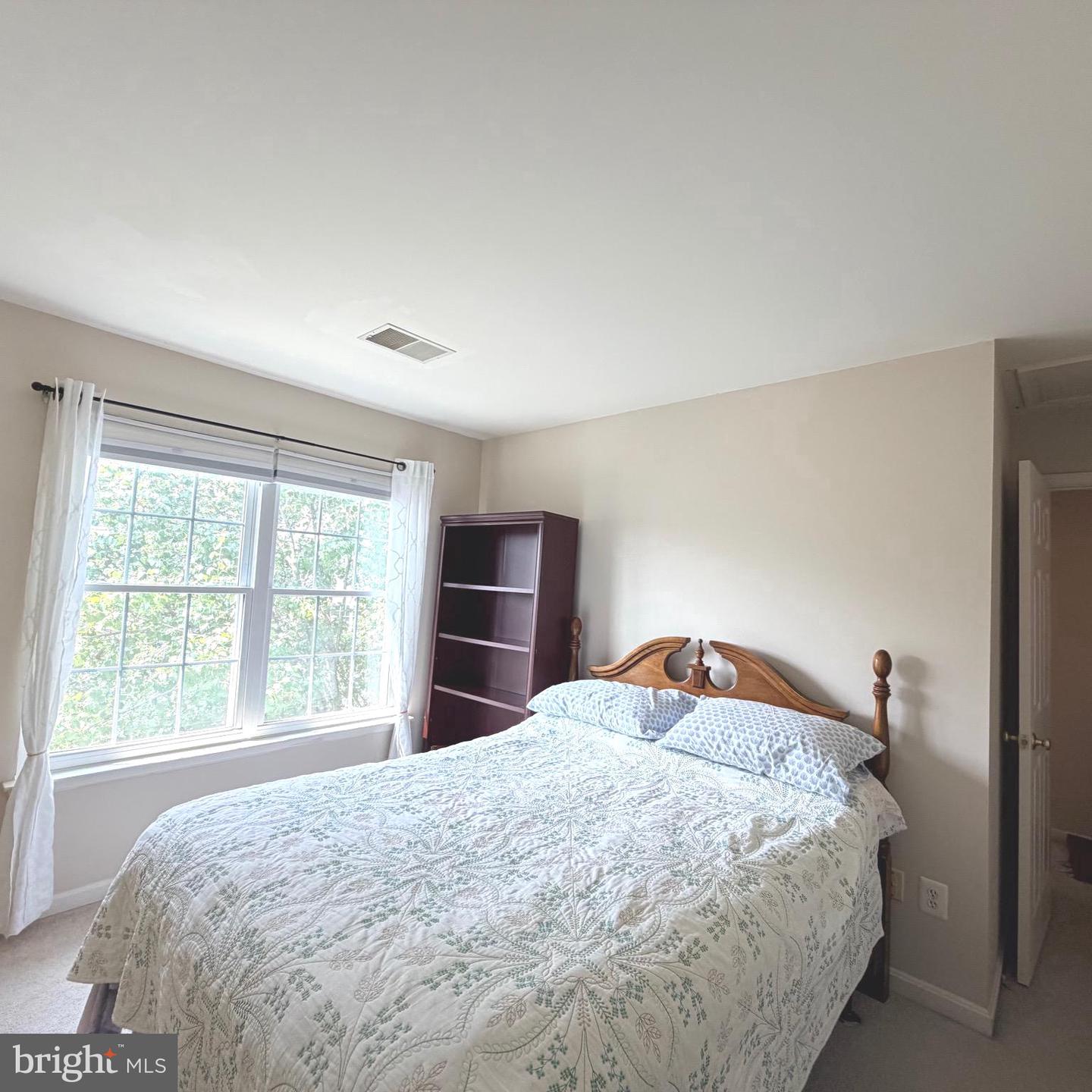 43100 Sherbrooke Ter Property Photo 17