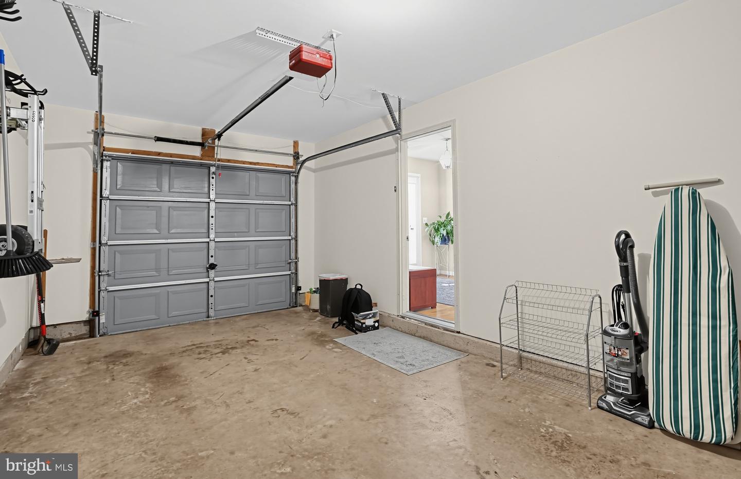 43100 Sherbrooke Ter Property Photo 28