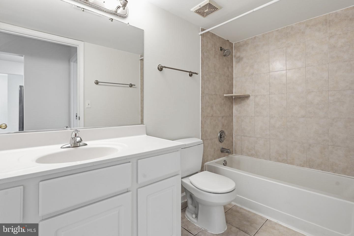 116 Westwick Ct #1 Property Photo 7