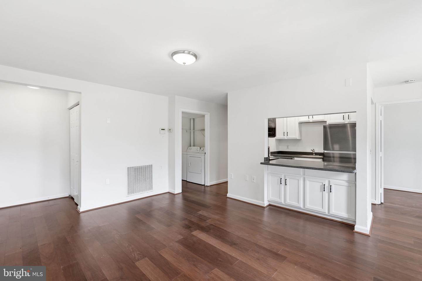 116 Westwick Ct #1 Property Photo 11