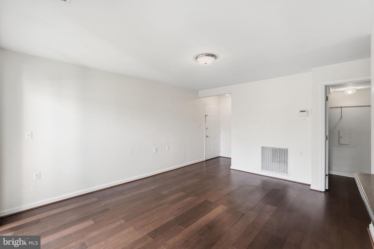 116 Westwick Ct #1 Property Photo 12