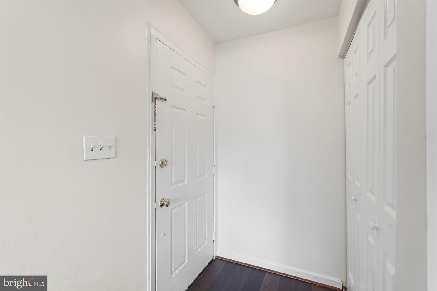 116 Westwick Ct #1 Property Photo 13