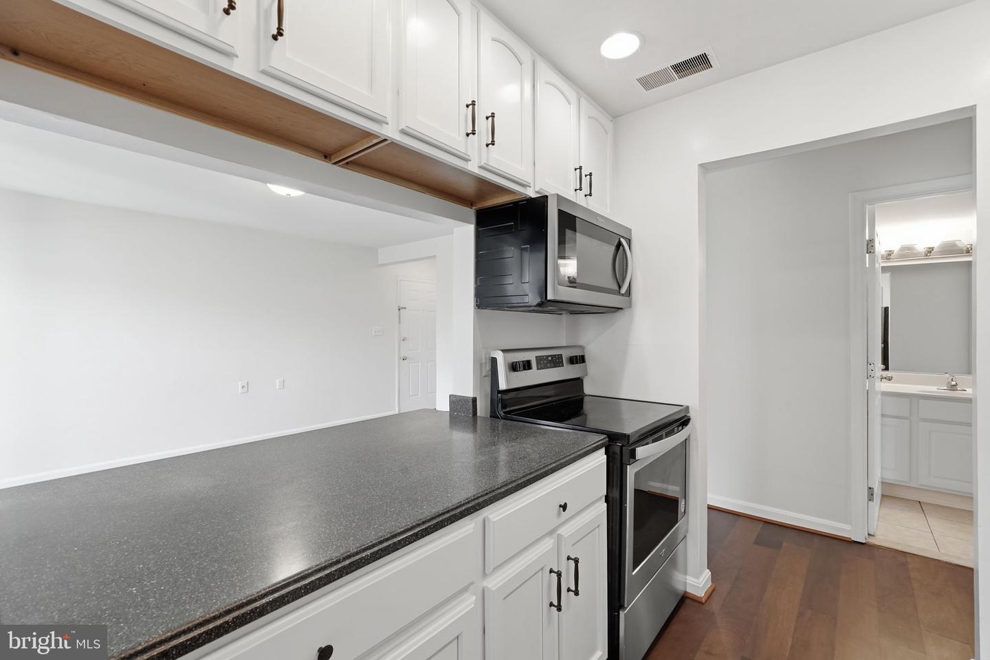 116 Westwick Ct #1 Property Photo 17