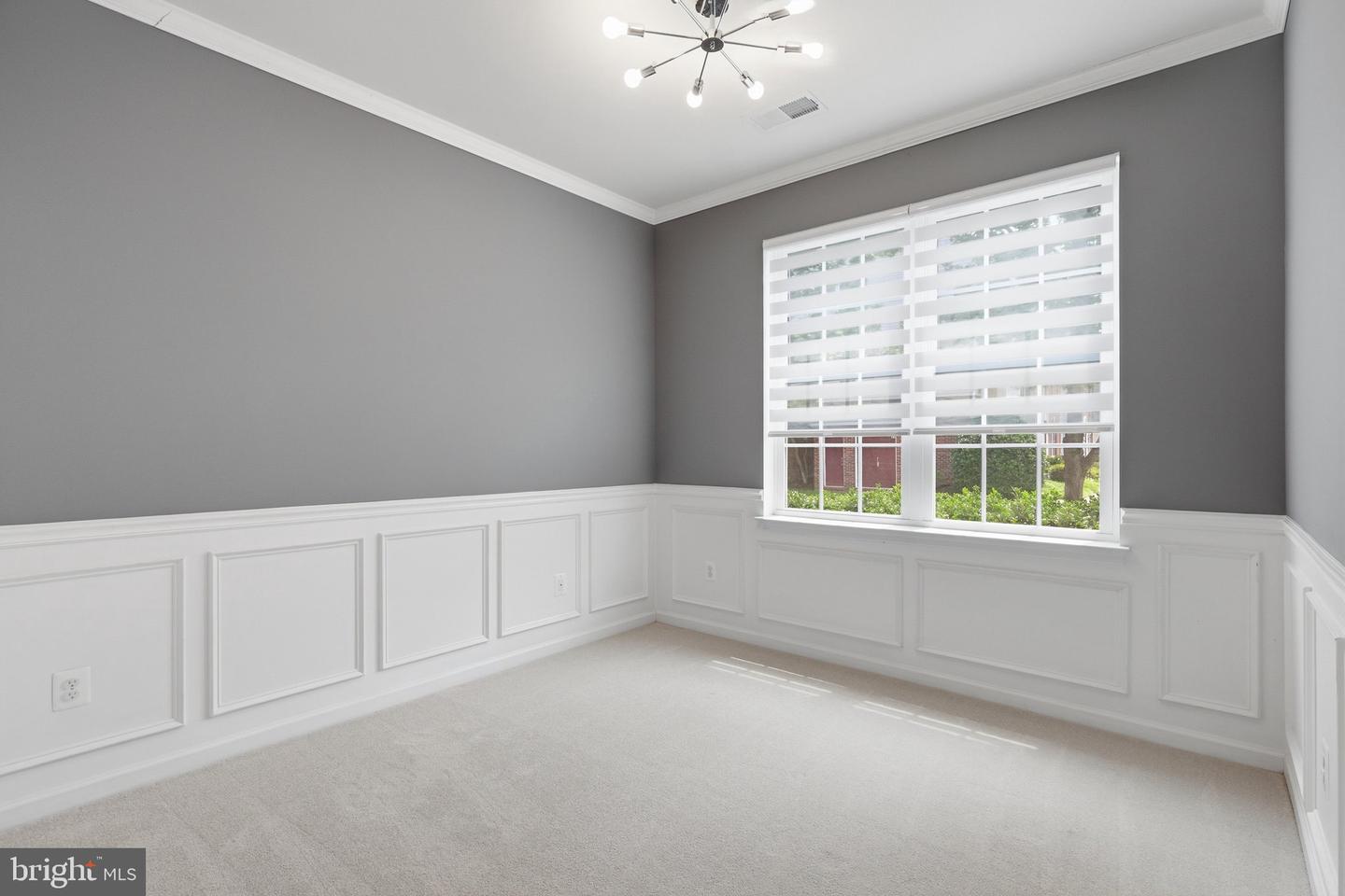 42886 Pamplin Ter Property Photo 5