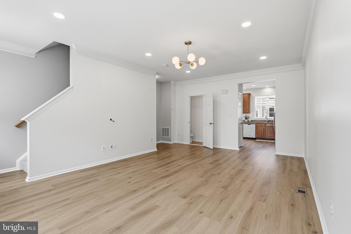 42886 Pamplin Ter Property Photo 12
