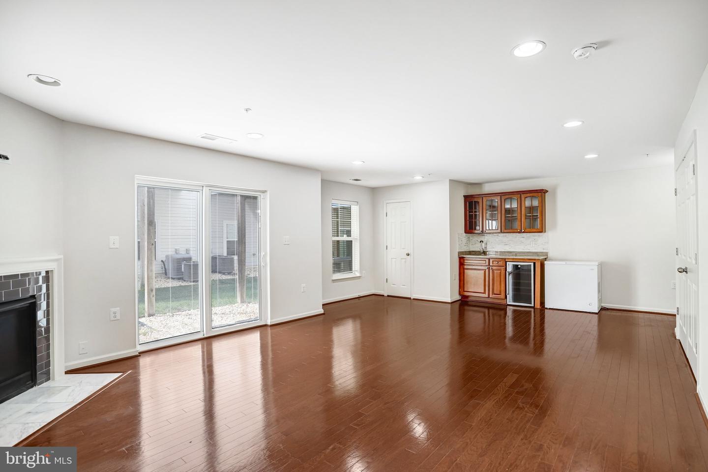42203 Shorecrest Ter Property Photo 18