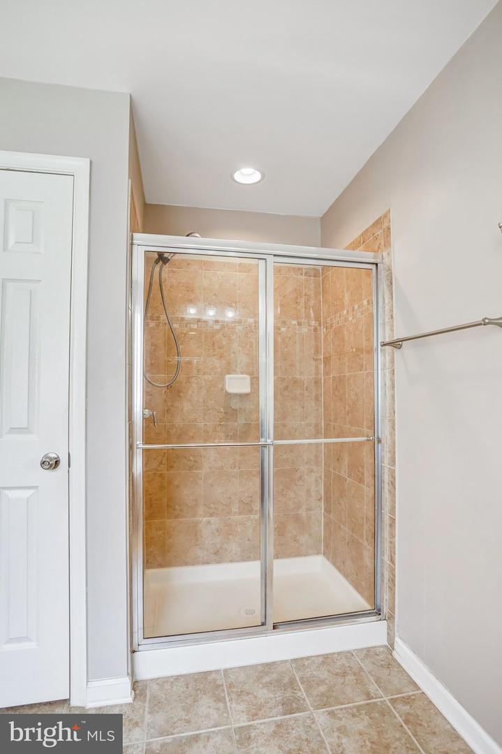 42203 Shorecrest Ter Property Photo 43