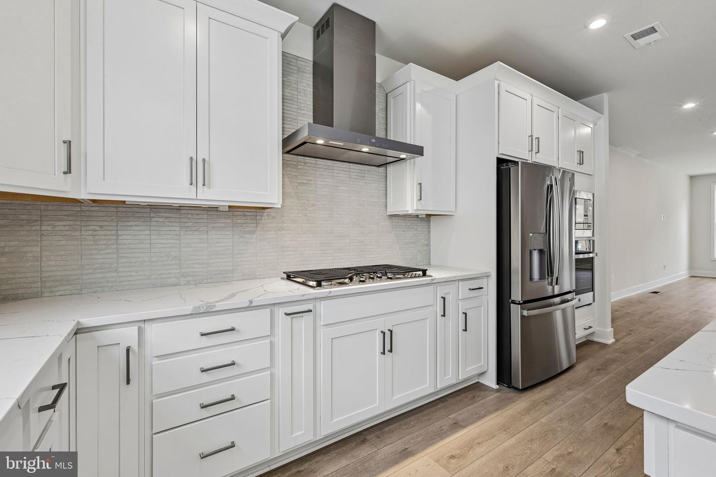 42198 Shining Star Sq #homesite 4534 Property Photo 7