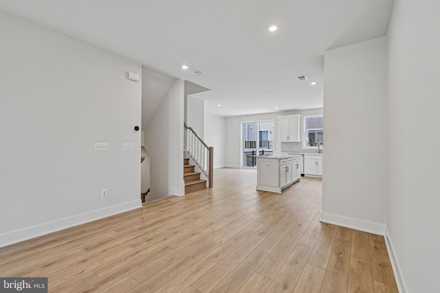42198 Shining Star Sq #homesite 4534 Property Photo 12