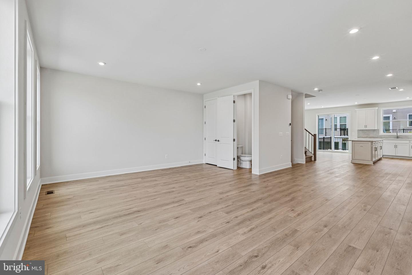 42198 Shining Star Sq #homesite 4534 Property Photo 14