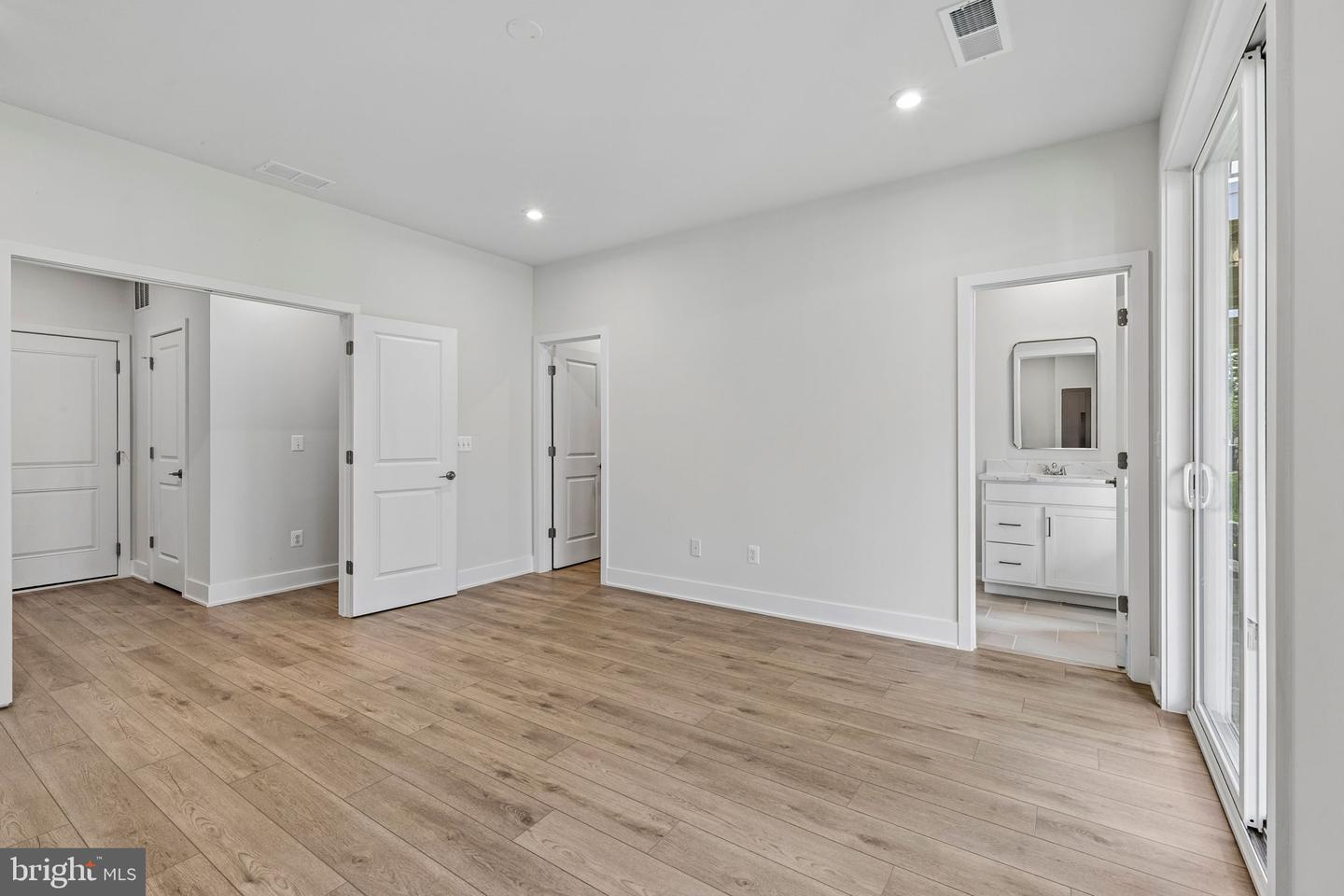 42198 Shining Star Sq #homesite 4534 Property Photo 36