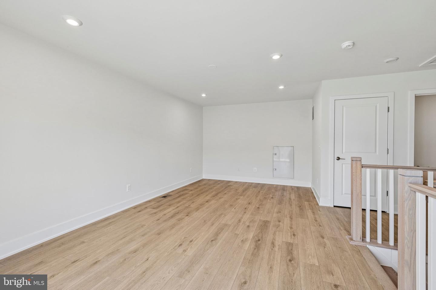 42198 Shining Star Sq #homesite 4534 Property Photo 37